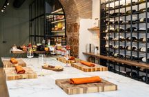 Cook & Dine in Rome: Pizza, Ravioli & Gelato with Unlimited Wine