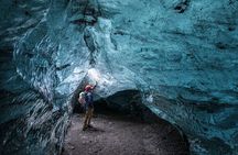 Crystal Ice Cave & Super Jeep Tour from Jökulsárlón