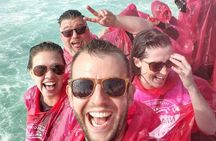 Niagara Falls Day Tour, Boat Cruise and Journey Behind the Falls