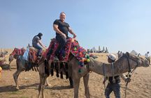 Camel Ride around the Pyramids at Sunrise or Sunset Private Tour