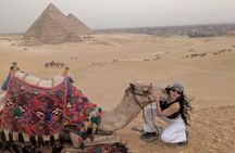Camel Ride around the Pyramids at Sunrise or Sunset Private Tour