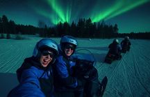Rovaniemi: Drive New 2025 Snowmobiles - Aurora Adventure