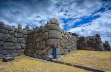 City Tour of Cusco and Encounter with Alpacas and Llamas