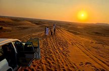 Sunrise/Sunset Desert Safari 4x4 with BBQ and Entertainment Shows
