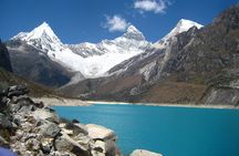 Trekking Adventure to Laguna Paron at 4200m