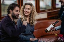 Amsterdam: 2-Hour Canal Cruise incl. Drinks & Dutch Snacks