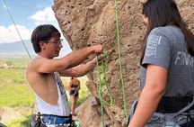 Rock climbing in Oaxaca with local climbers