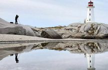 Small Group tour to Peggy Cove.