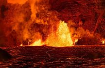Private - Hawaii Volcanoes NP and Black Sand Beaches Tour
