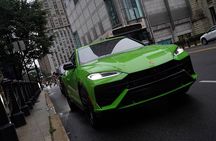 Downtown Chicago City Tour In a Lamborghini[60 Minute Experience]