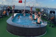 Ha Long Bay Luxury Cruise with Lunch