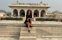 From Delhi: Taj Mahal Sunrise & Aga Fort with Tour Guide by Car