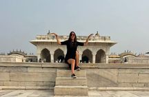 From Delhi: Taj Mahal Sunrise tour with Breakfast