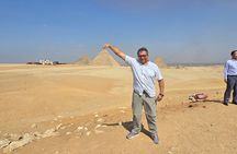 VIP All Inclusive Giza Pyramids Tour with Camel Ride and Lunch
