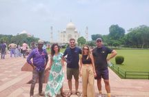 From Delhi: Taj Mahal Sunrise tour with Breakfast