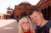 From Delhi: 2 Day Agra Tour with Private Tour Guide by Car