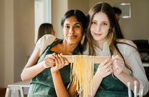 Pasta and Tiramisu Cooking Class with Prosecco in Rome