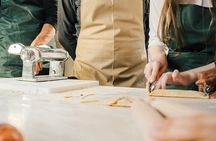 Pasta and Tiramisu Cooking Class with Prosecco in Rome