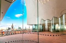 Hamburg: Speicherstadt, Elbphilharmonie Plaza & Boat Cruise