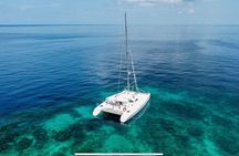 Roatan Catamaran Cruise Tours and Sailing Charters
