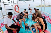 Private Clearboat Tour with Snorkeling in Curacao