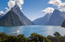Queenstown to Te Anau via Milford Sound inc Cruise & Lunch