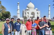Taj Mahal Same Day Trip from Gatimaan Express Train from Delhi