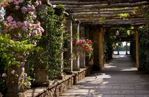 From London: Leeds Castle and Hever Castle Tour including Tickets