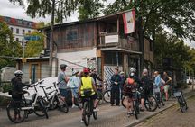 Berlin: Experience Alternative Kreuzberg on a Private Bike Tour