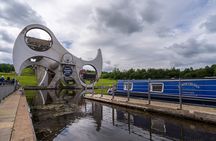 Stirling Castle, Kelpies, Falkirk Wheel, Cows Half Day Tour