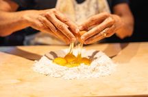 Venice: Cooking Class with Chef Francesco and Live Music 