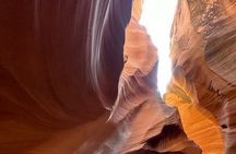 Page: (VIP) Hogan Upper Antelope Canyon Hiking Tour - Age 8+