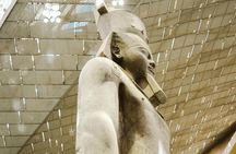 Giza Pyramids, Sphinx & GEM VIP Tour with Rooftop Lunch
