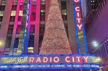 Christmas City Light Walking Tour in New York