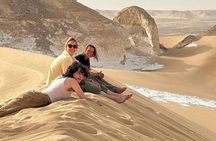 2-Day Bahariya Oasis White and Black Overnight Camping Jeep Tour 
