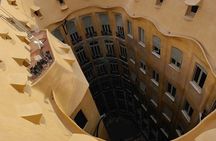 La Pedrera Casa Milà Guided Tour with a Local Guide