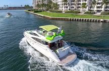 70ft + Free Hour | Miami Yacht Rental | 3 to 8 Hours | 13 ppl