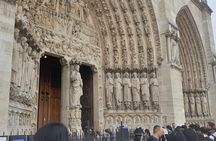 Paris Notre Dame Cathedral Interior Guided Tour