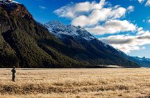 TeAnau to Queenstown via Milford Sound Tour with Cruise and Lunch