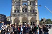 Paris Notre Dame Exterior Guided Tour with Cathedral Access