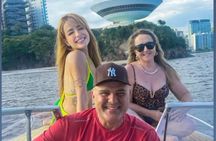 DE Lancha Tour in Rio DE Janeiro with Beer and Snacks