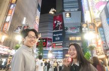 Tokyo: Shinjuku Private Vibrant District Walking Tour