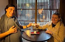 Kanazawa Flavors & Culture Walk: Omicho Market & Geisha District