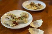 Walking Guided Tour with Street Food in Krakow