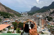 Favela Tour in Rocinha With a Local Guide