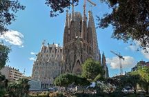Sagrada Familia & Museo Official Visit