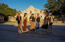 San Antonio Small Group Walking Tour with Riverwalk Boat Cruise