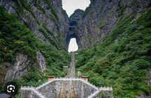 1-Day Private Tour to Tianmen Mountain & Furong Town Night Light