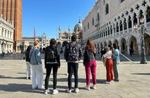 Venice Small Group Walking Tour of Most-Famous Sites &Attractions