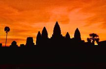 2 Day Private Tour Angkor Wat & Beng Mealea & Koh Ker 